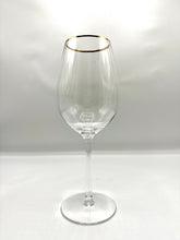 Load image into Gallery viewer, Twine Living Co Gilded Wine Glasses Set of 2